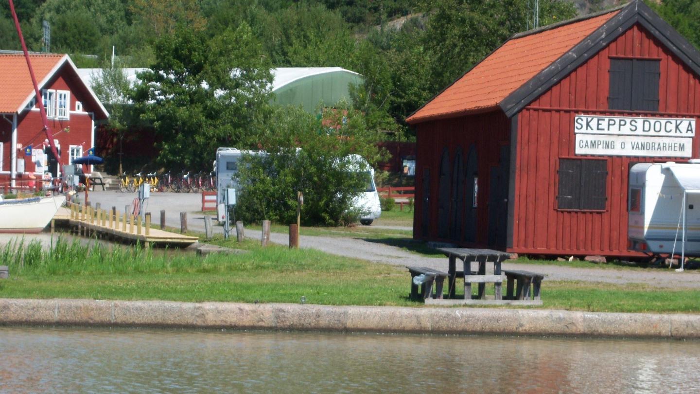 Skeppsdockans Camping & Hostel