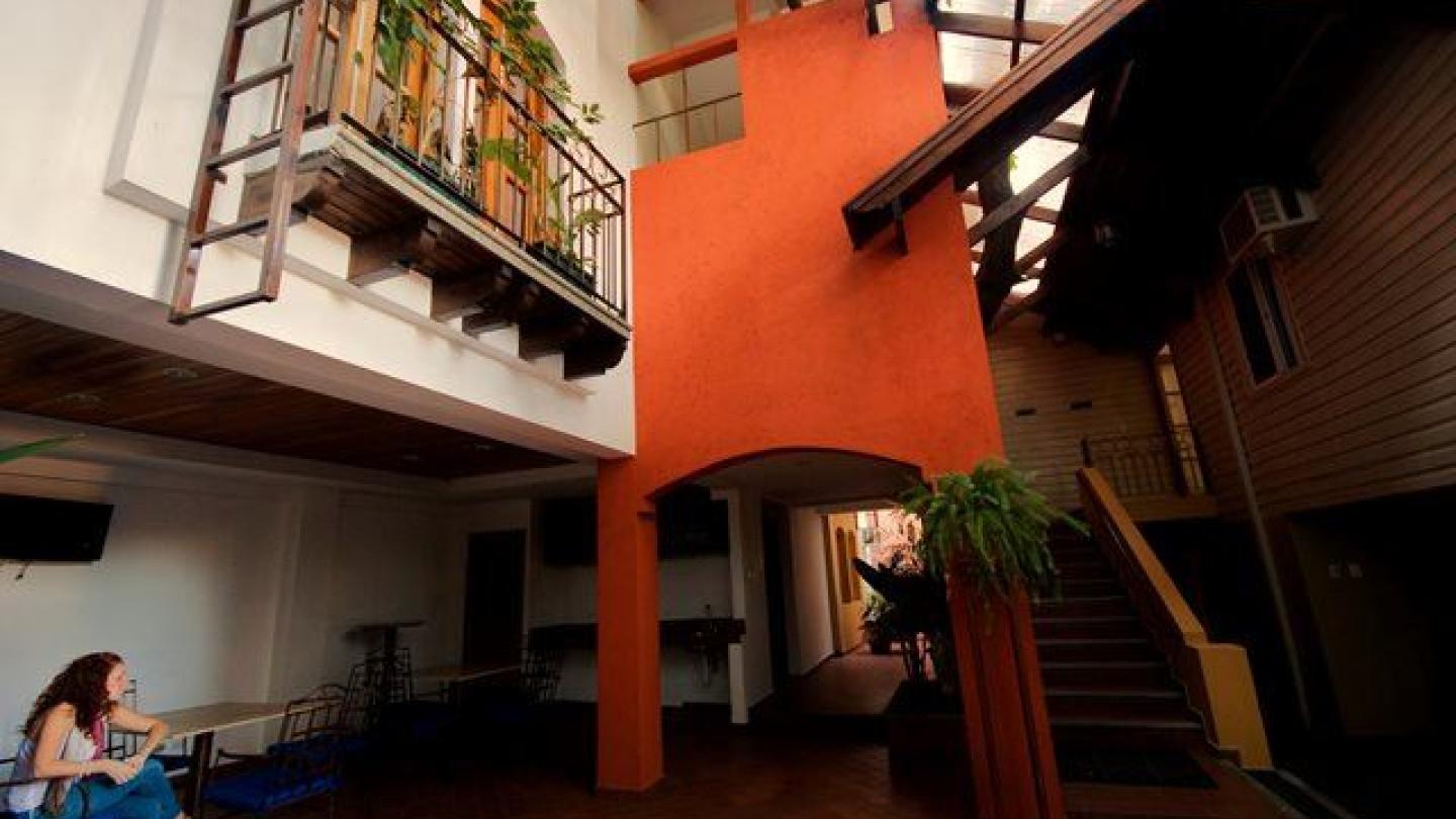 Hotel La Casa del Arbol Centro