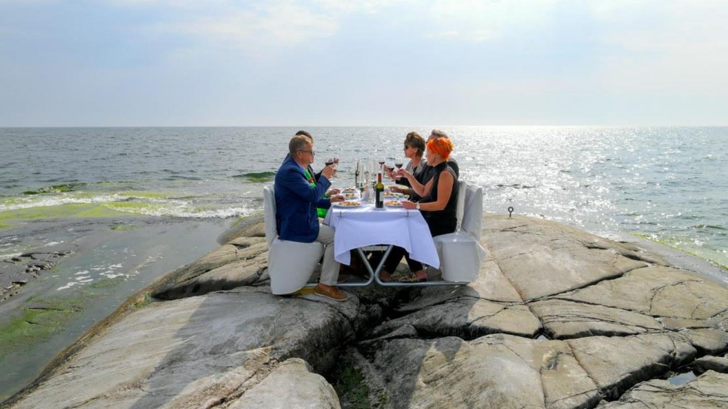Dinner in the Sea