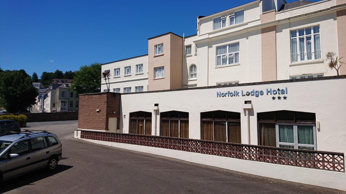 Norfolk Lodge Hotel