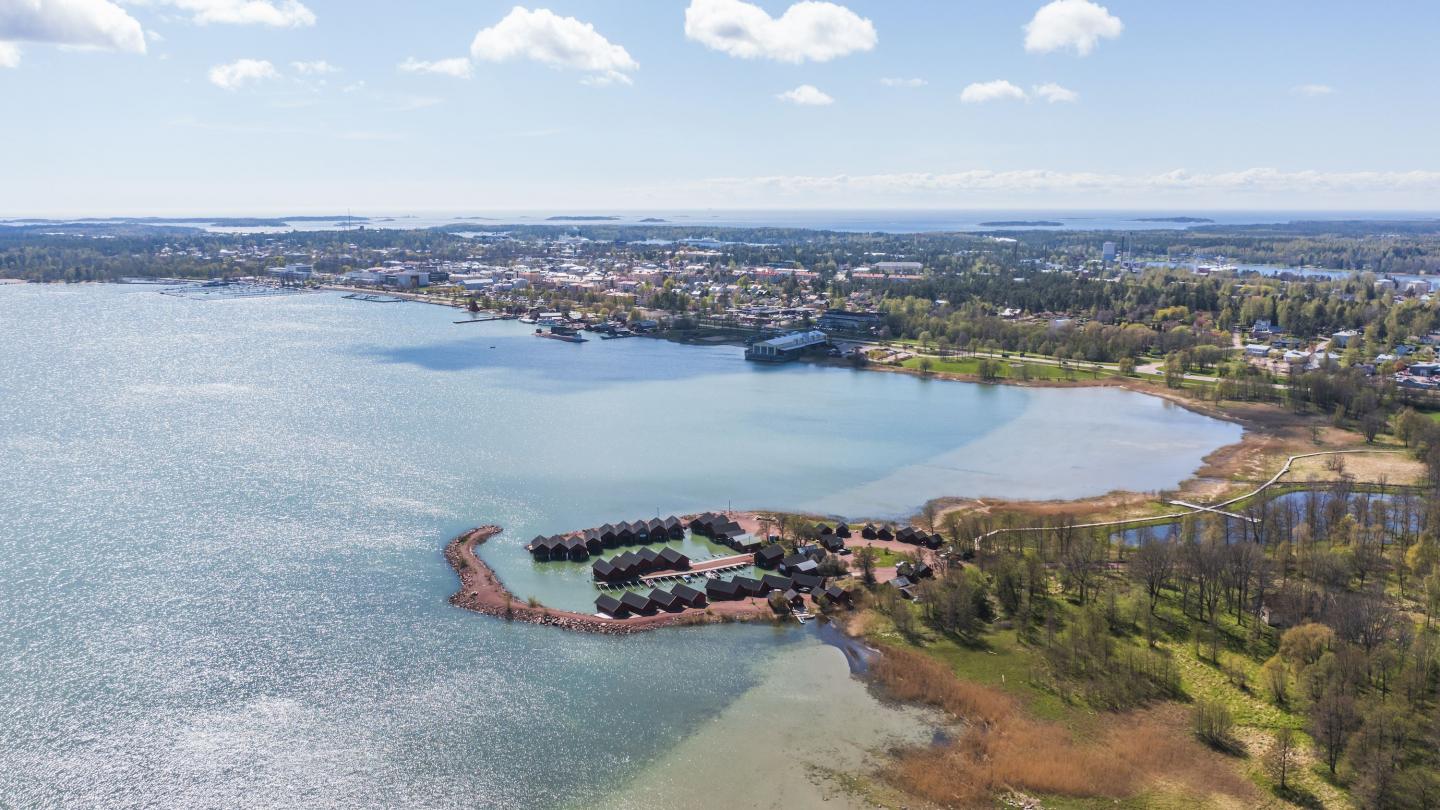 Mariehamn Runt 13 km – small boat jetties, beaches and ferries