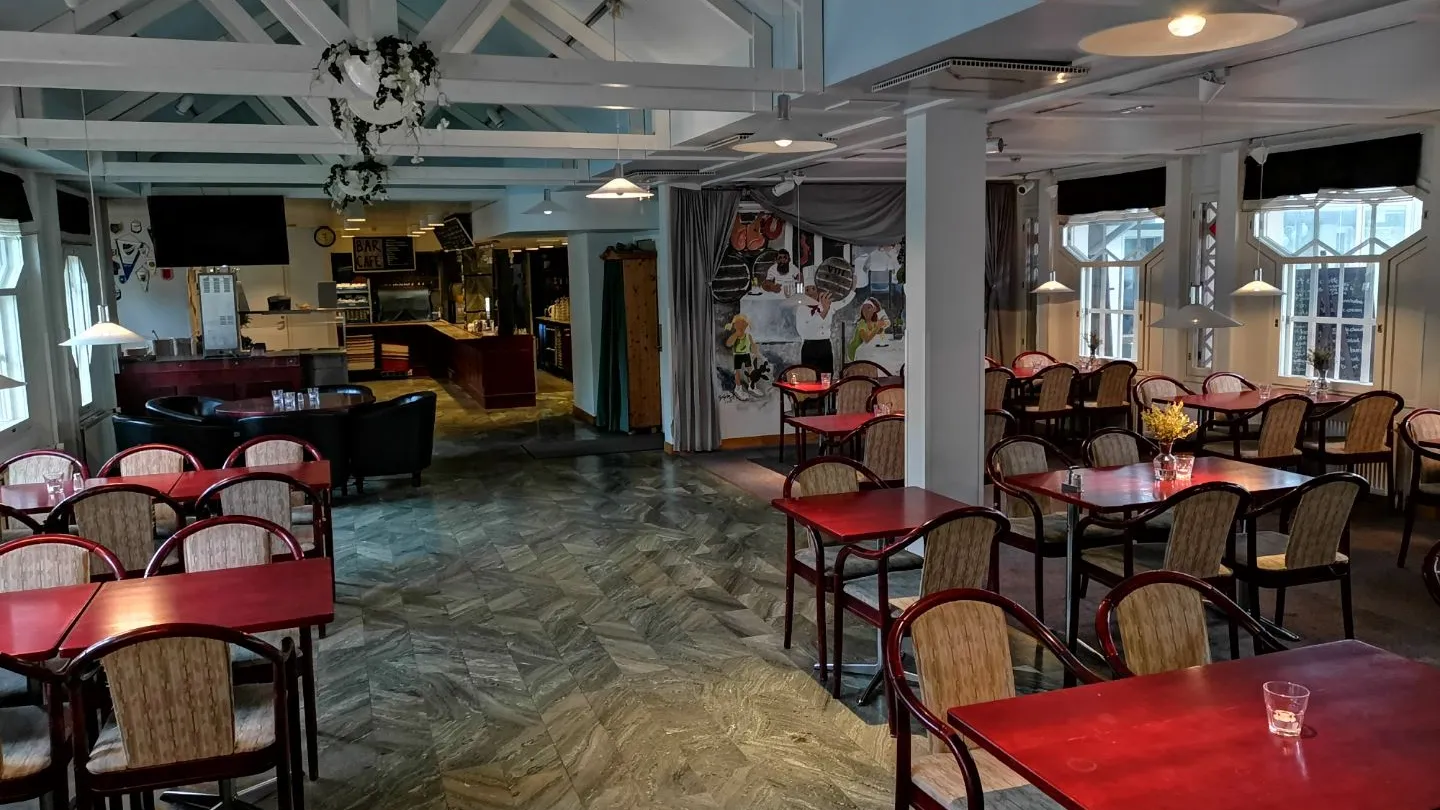 Hotell Cikada
